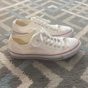 White low top converse